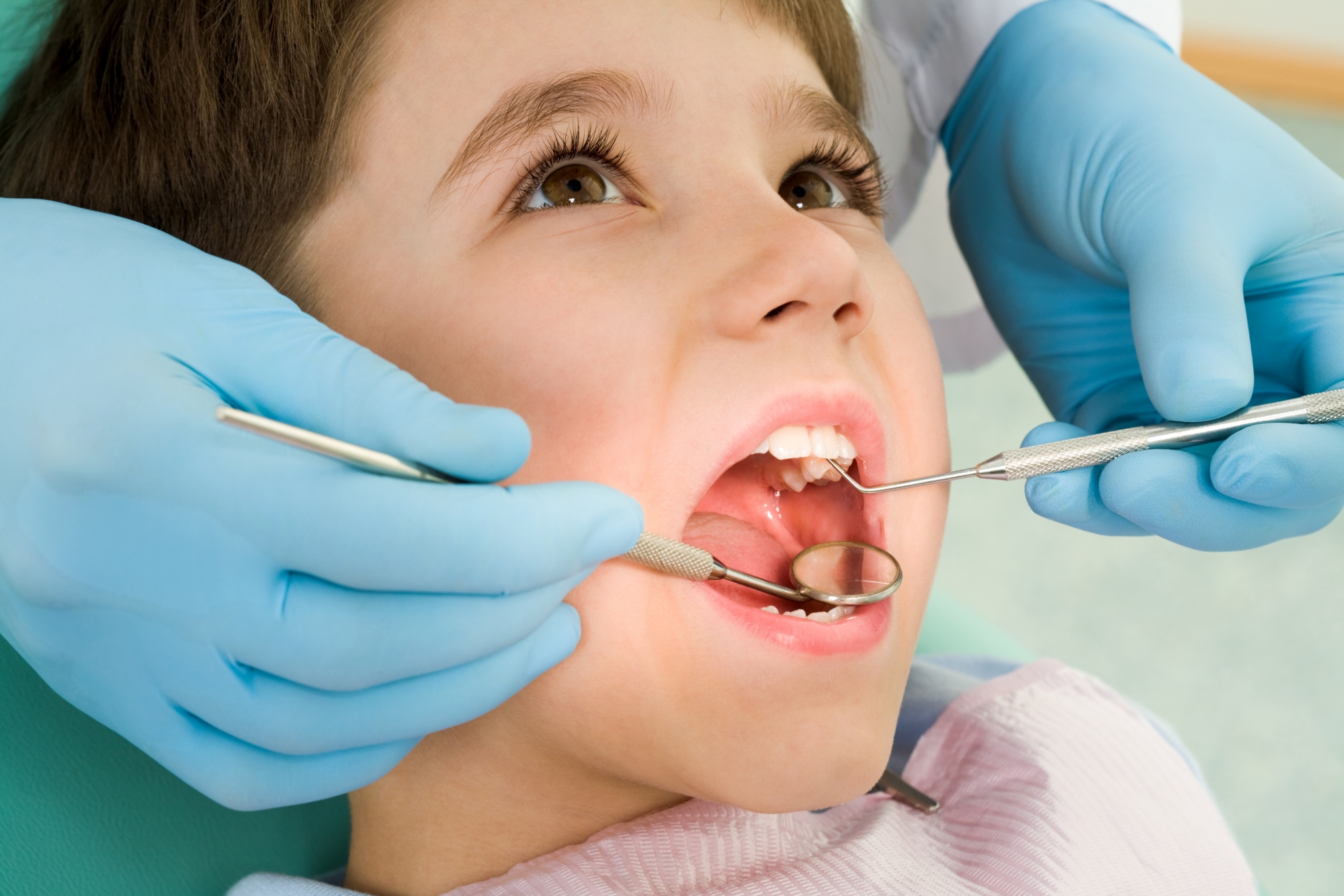 child-dentist-prime-dental-hospital-kushinagar